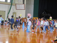 ３年